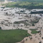 President Bolsonaro visits the areas affected by flooding in the state of Bahia